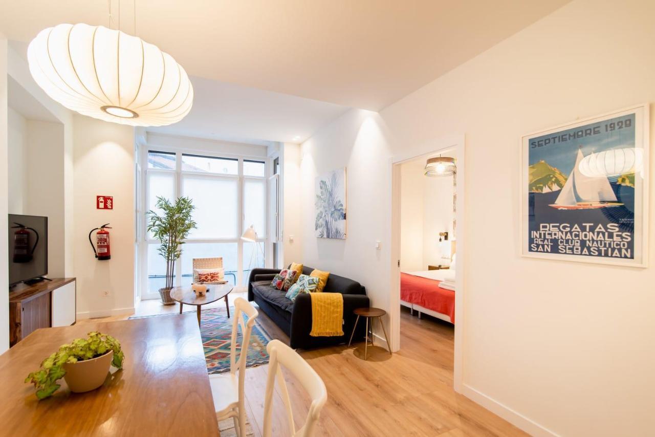 Liberty Suites By Santiago With Ac Σαν Σεμπαστιάν Εξωτερικό φωτογραφία