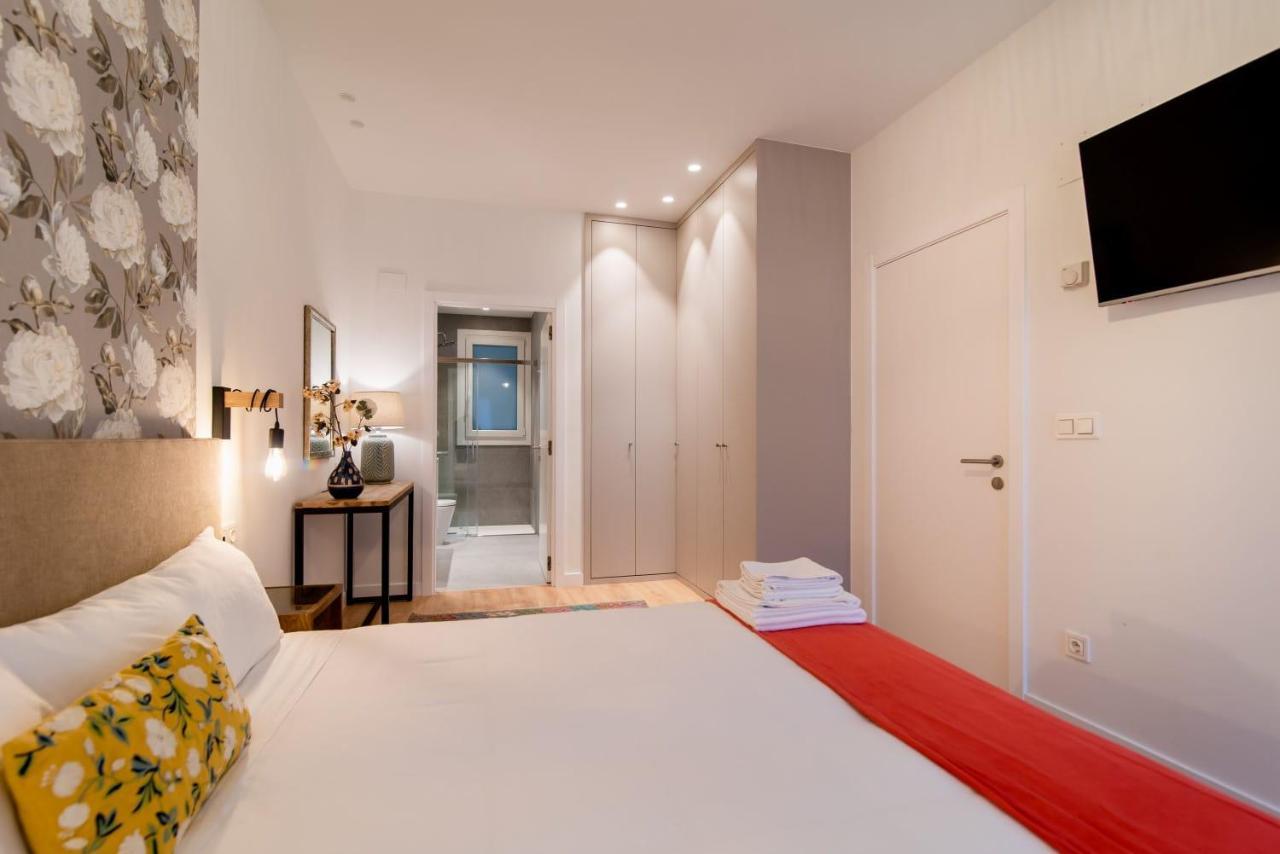 Liberty Suites By Santiago With Ac Σαν Σεμπαστιάν Εξωτερικό φωτογραφία